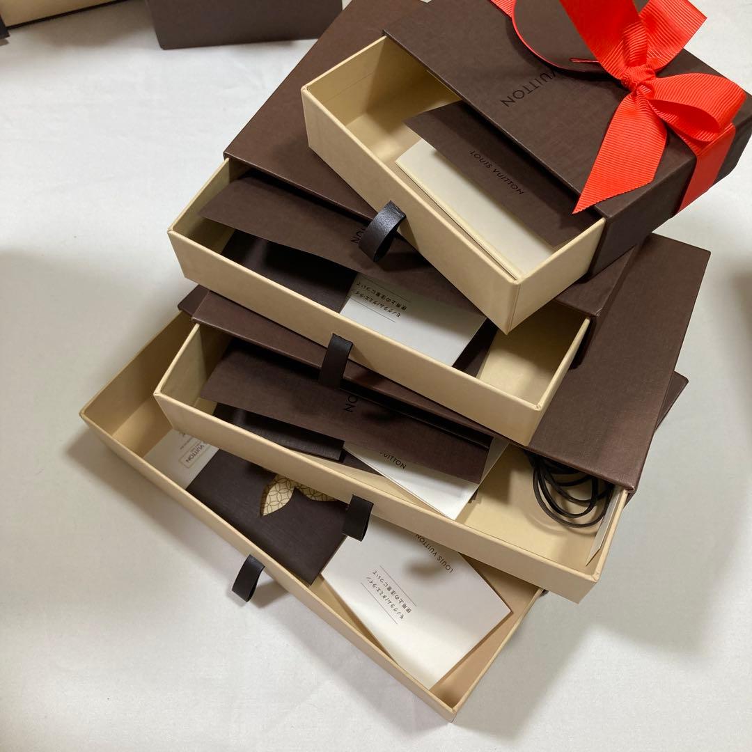 ルイヴィトン　空箱　47個　長財布　折り財布　キーケース用