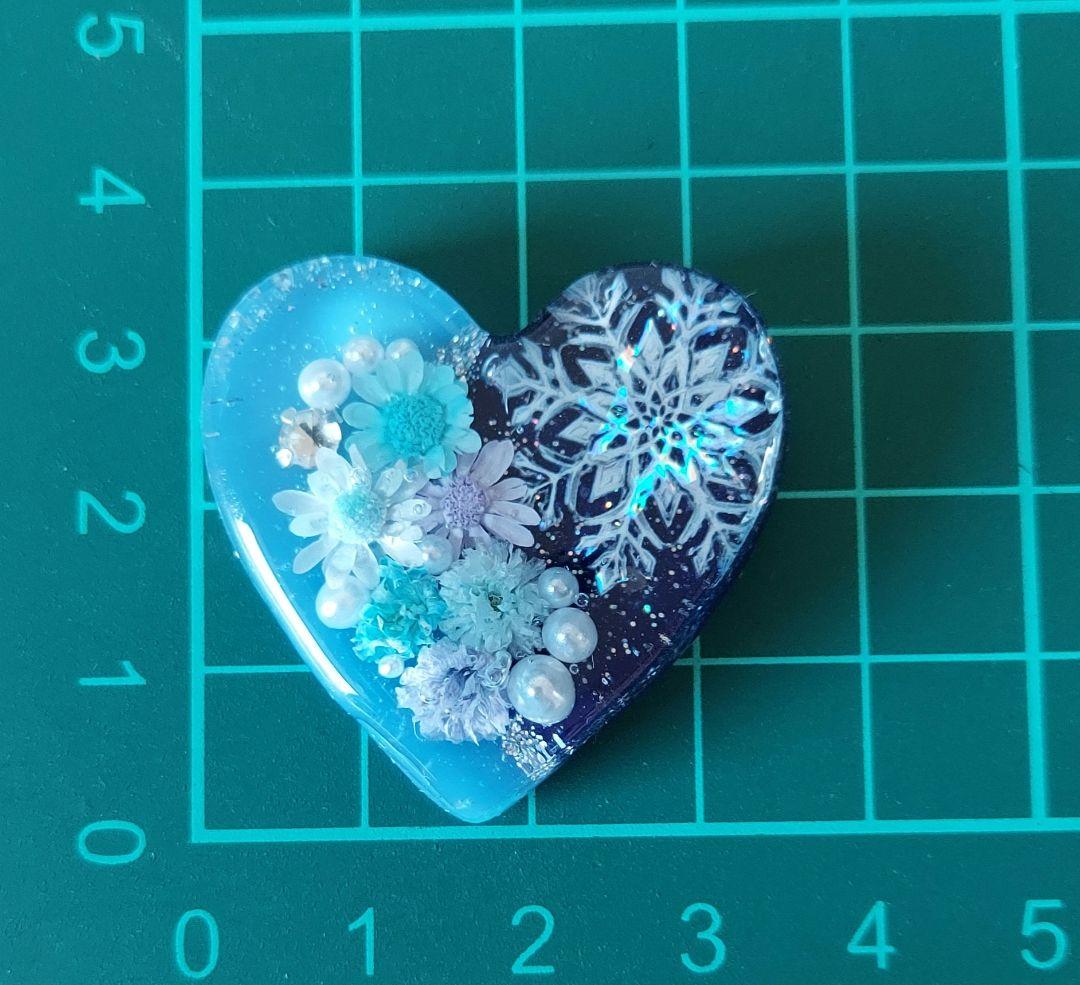 【1673】レジン　ヘアゴム　ポニーフック　ブロ―チ　ハンドメイド