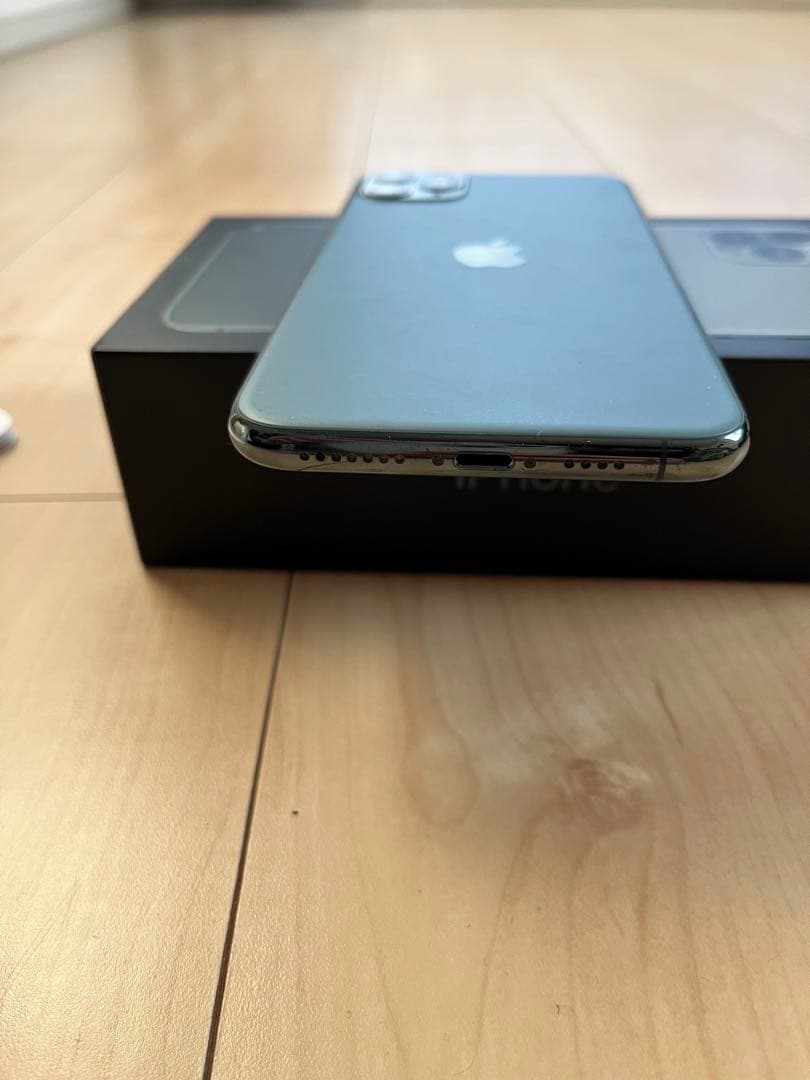 箱付き美品　iPhone11pro max 256g SIMフリー