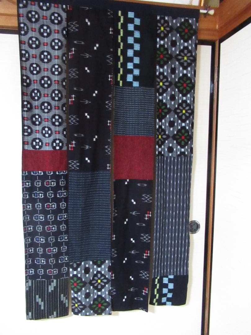 古布　絣の暖簾　ハンドメイド