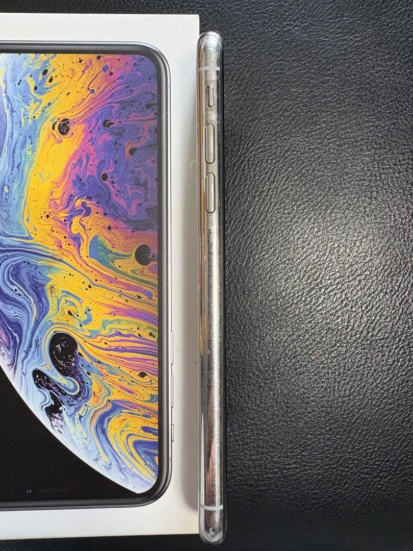 iPhone XS シルバー 背面破損