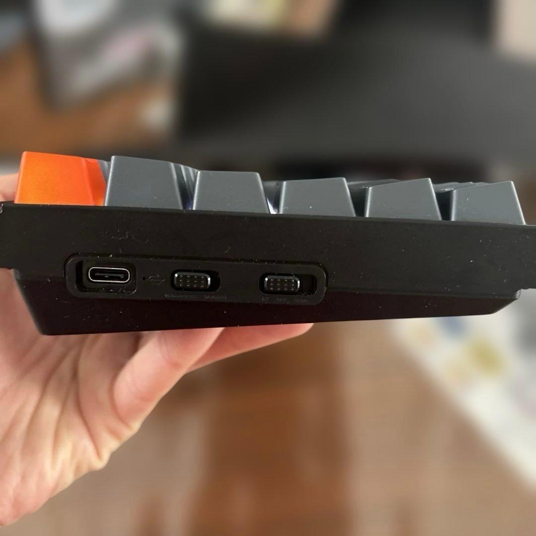 美品　keychron k4 ver2 赤軸　JIS配列　ホワイトバックライト