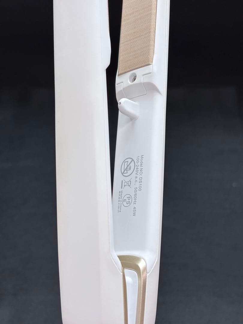 【美品】【正規品】【動作品】KINUJO DS100 ストレートヘアアイロン