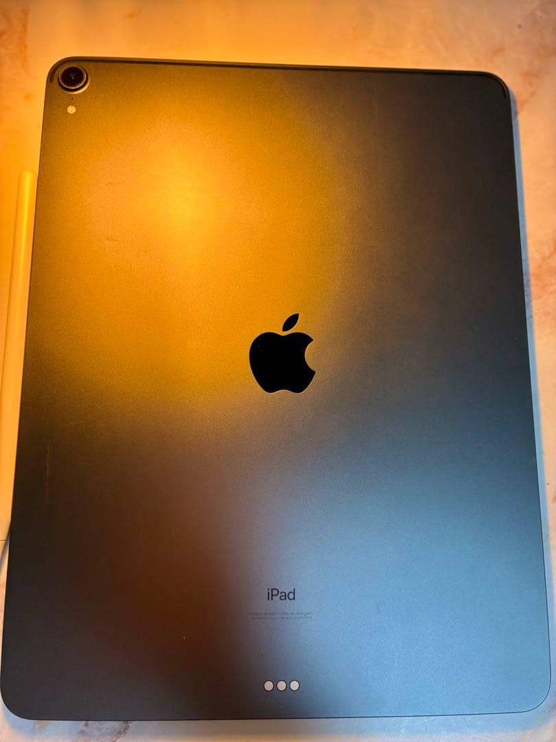 【バッテリ93%】iPad Pro 12.9 第3世代 64GB カバー付き