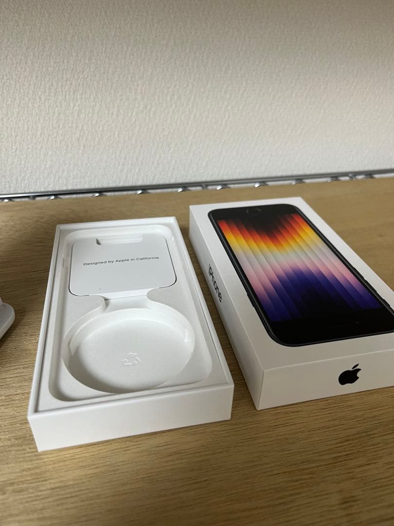 iPhone SE (第3世代) ブラック 128GB SIMフリー 極美品