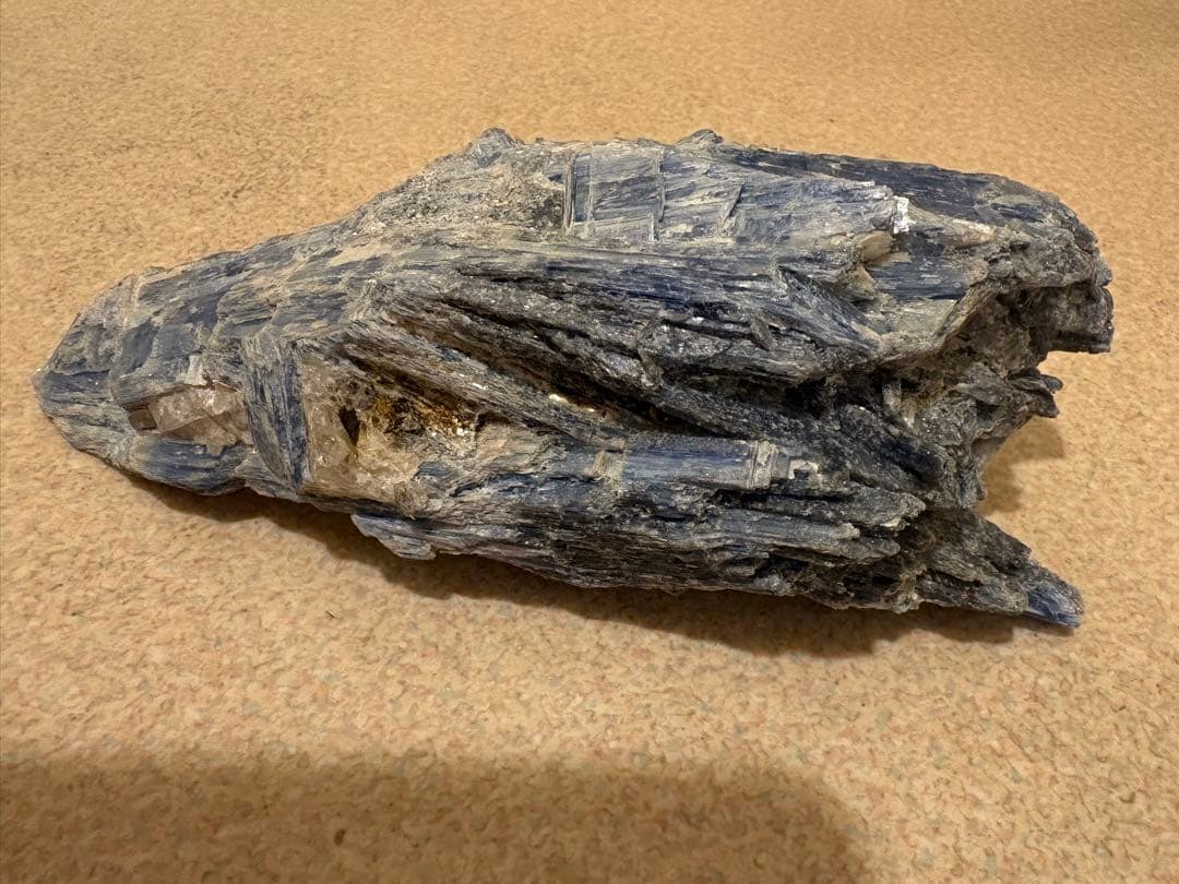 青色鉱石 自然結晶