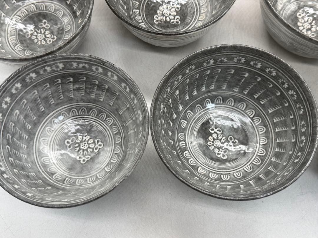 美品　清水　五祥作　数茶碗8点入　白泥象嵌　共箱　茶道具　送料込み260305