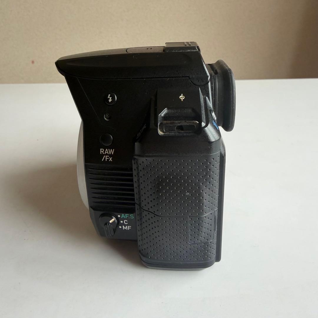 ペンタックス PENTAX K30 デジタル一眼レフカメラ ボディ