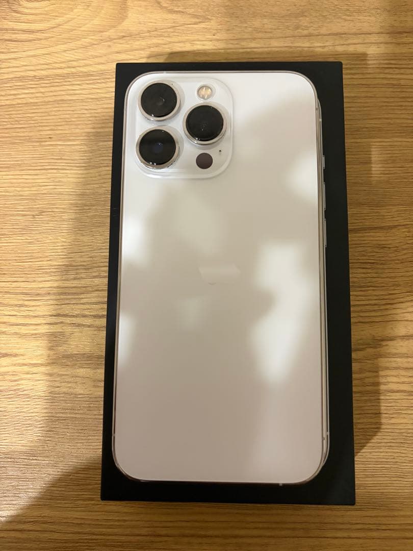 iPhone 13 Pro 128GB SIMフリー　付属品完品おまけ有り85%