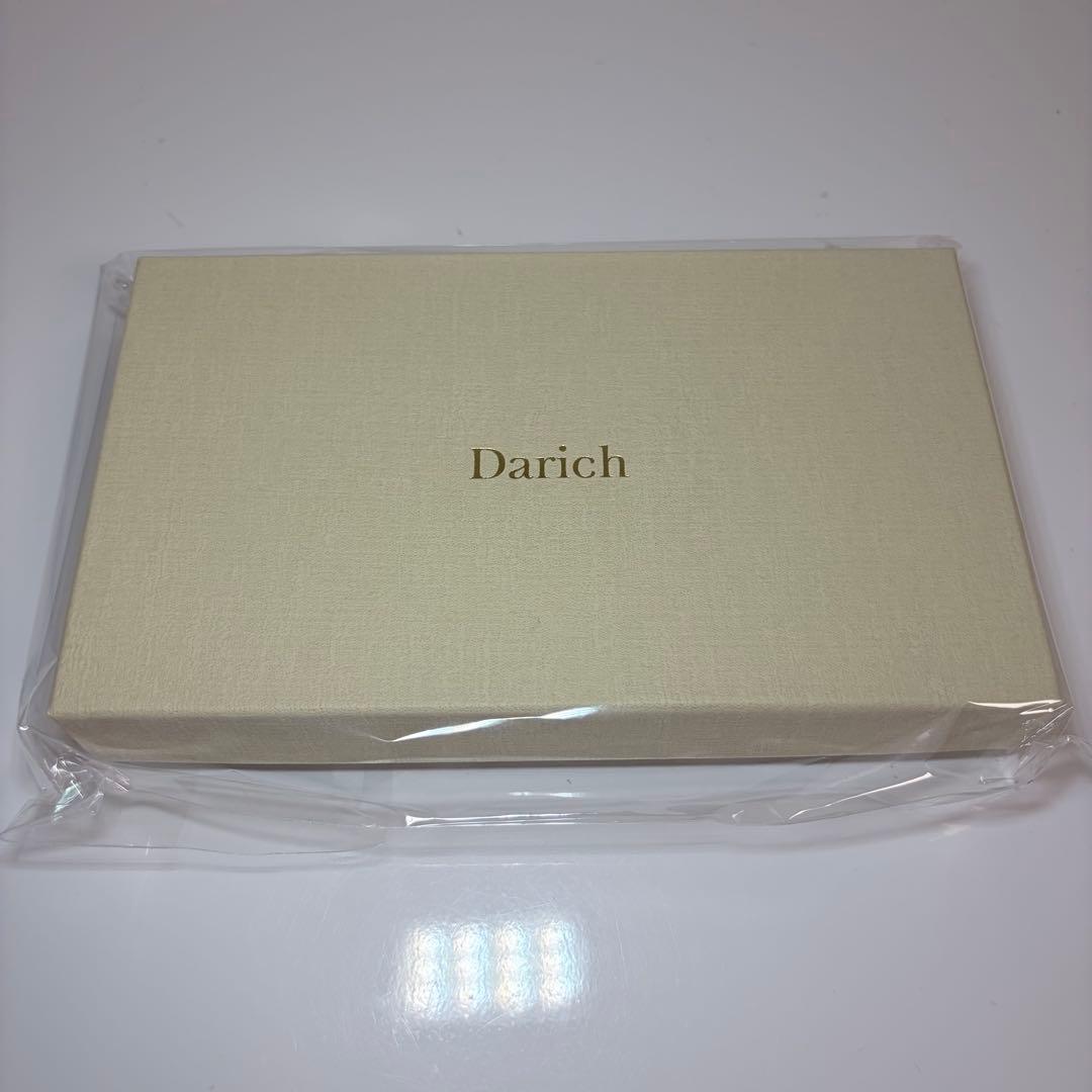 ダーリッチ Darich キルティングミラーDDチャームiPhoneケース 16