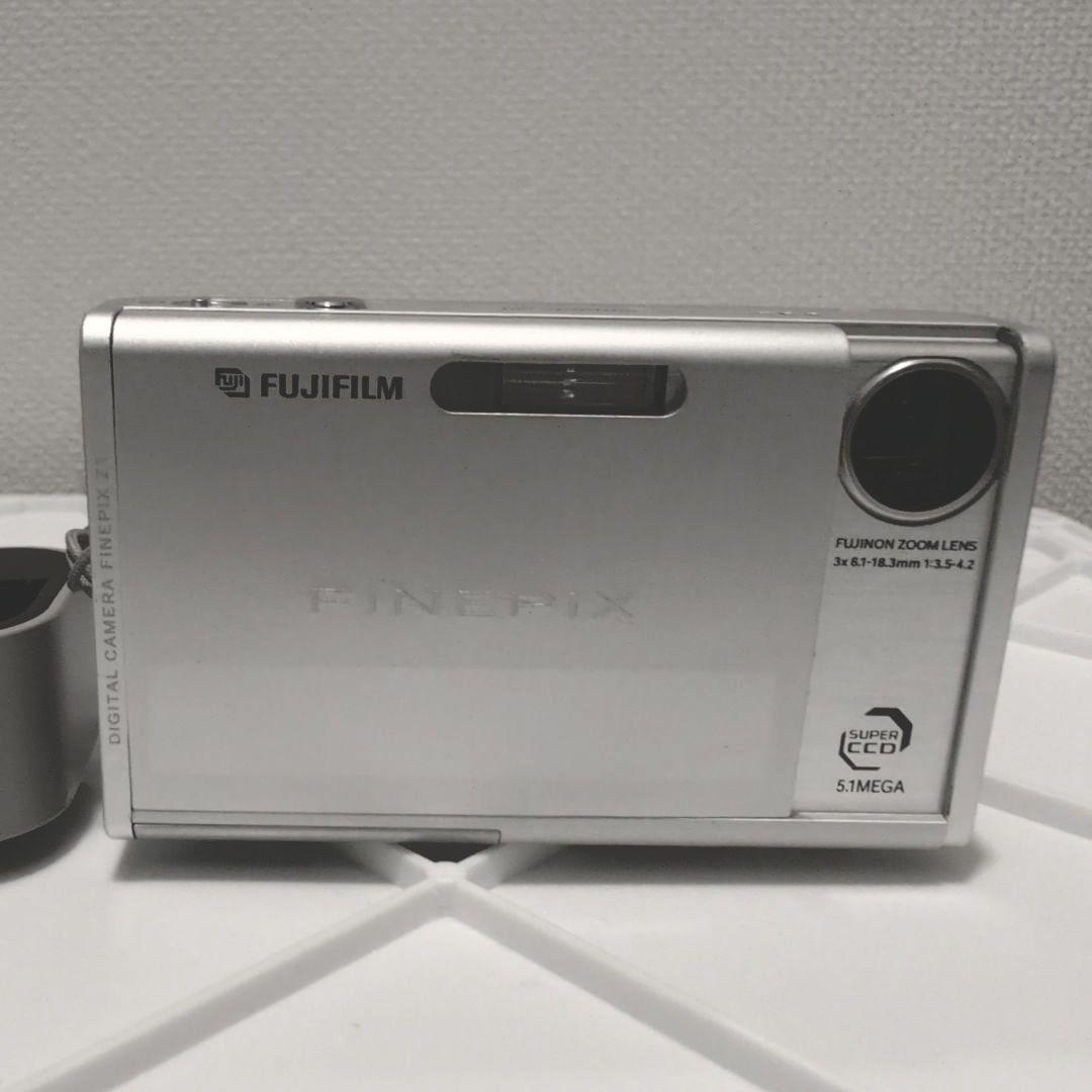 FUJIFILM Finepix Z1 シルバー （動作確認済み）