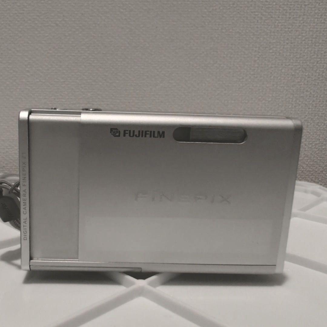 FUJIFILM Finepix Z1 シルバー （動作確認済み）