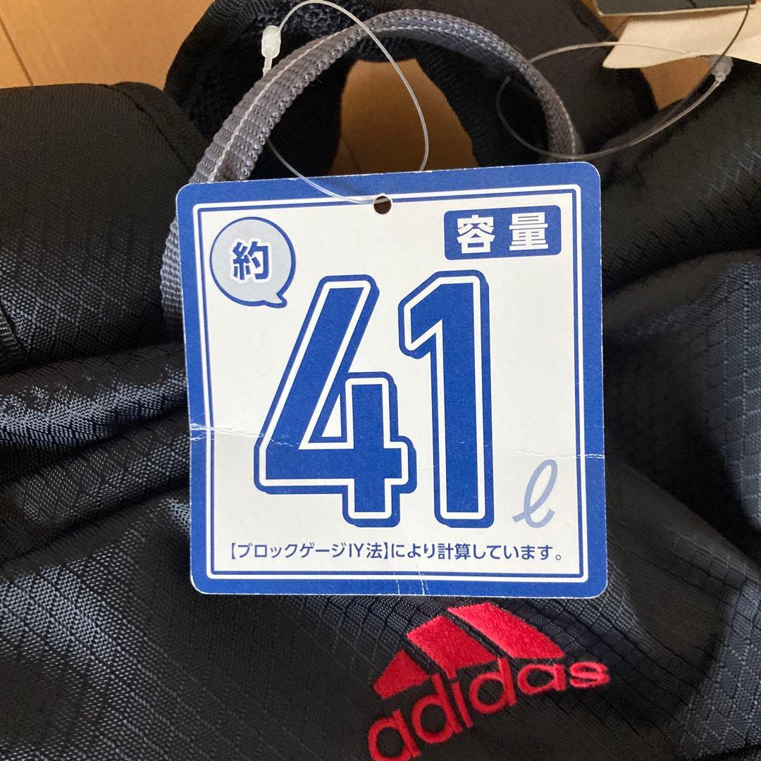 adidas ブラックバックパック 41L 125-604