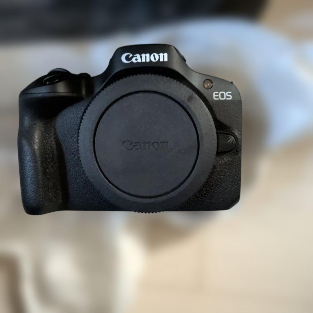 Canon EOS R100 レンズキット