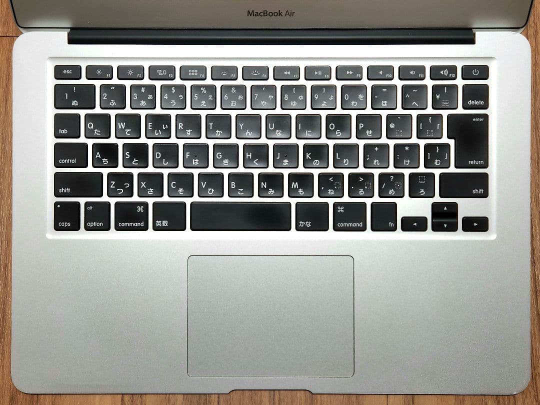 MacBook本体 MacBook Air 2014 Core i5 / 8GB / 256GB