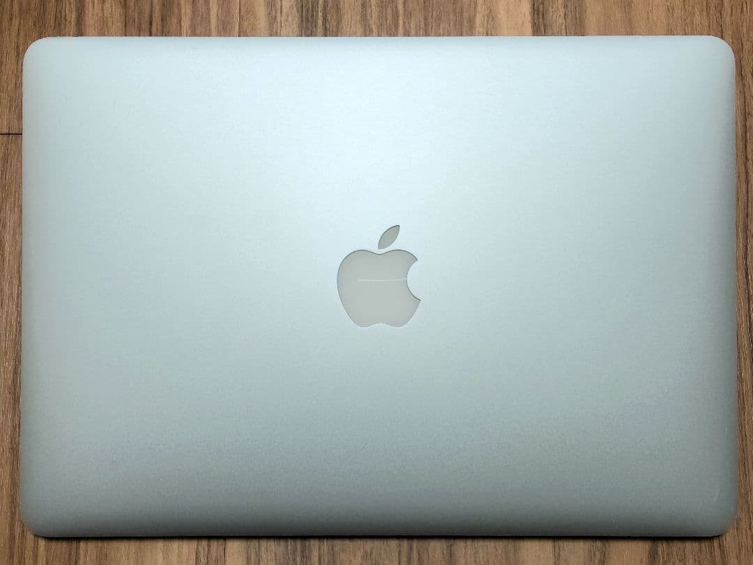 MacBook本体 MacBook Air 2014 Core i5 / 8GB / 256GB