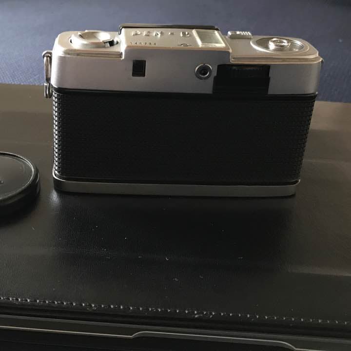 OLYMPUS PEN–D