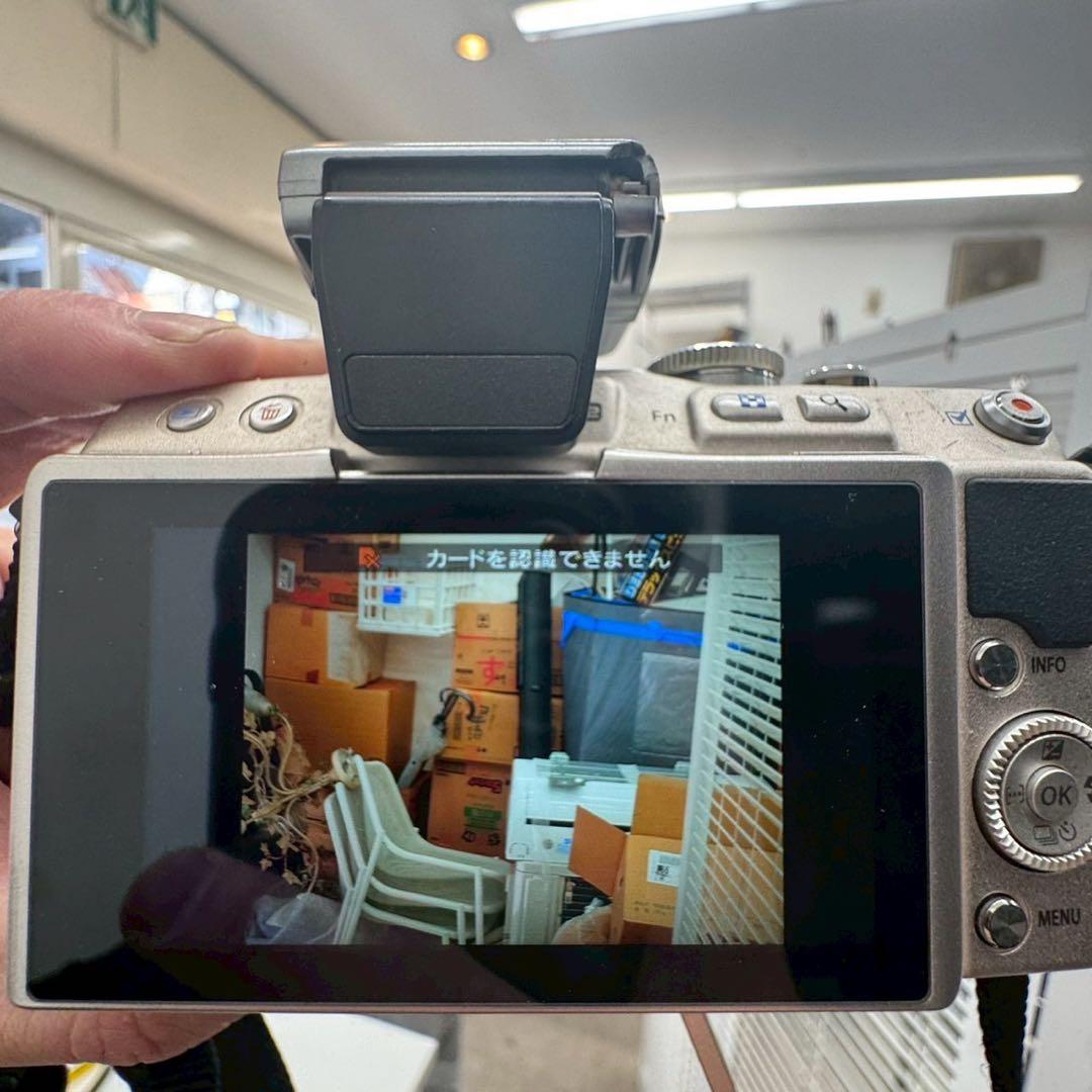 OLYMPUS PEN E-PL6 ダブルズームキット ミラーレス一眼カメラ