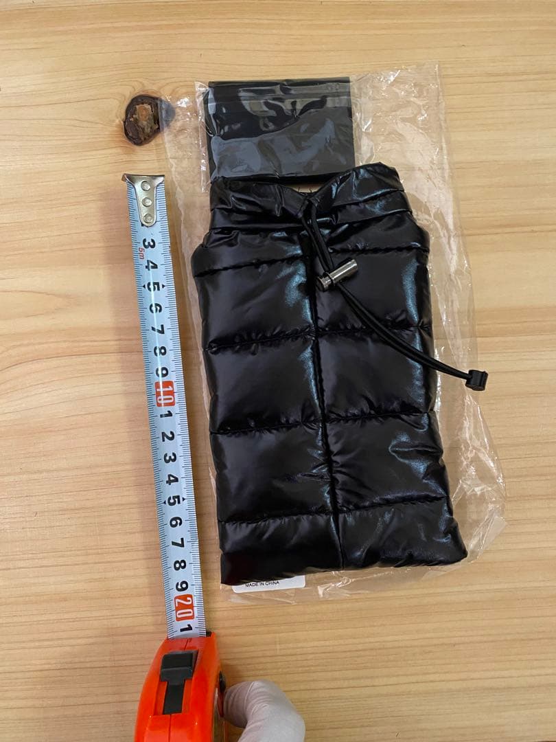 【新品】MONCLER モンクレール ダウン ポーチ メガネケース 黒　大きい方