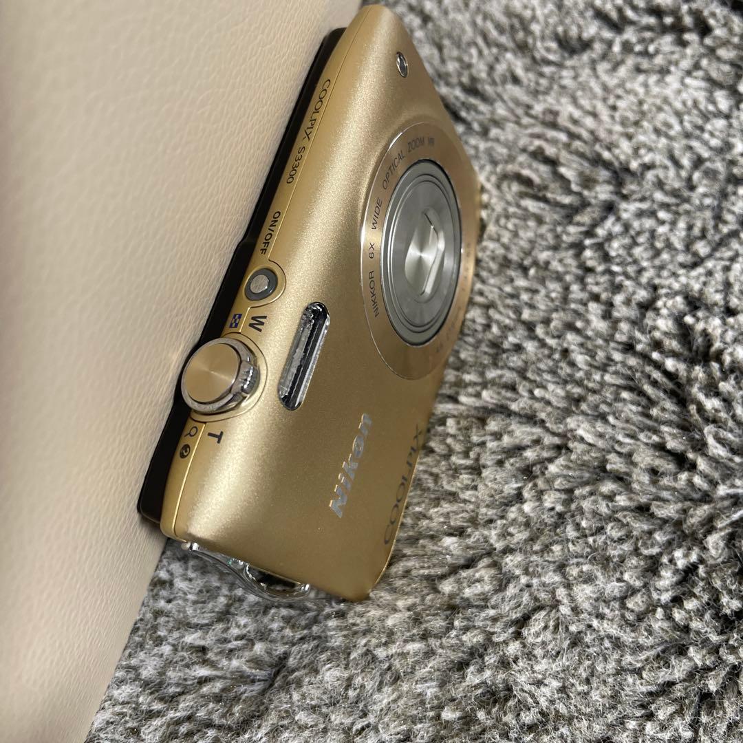 Nikon COOLPIX ゴールド 充電器付き （ニコン　クールピクス）