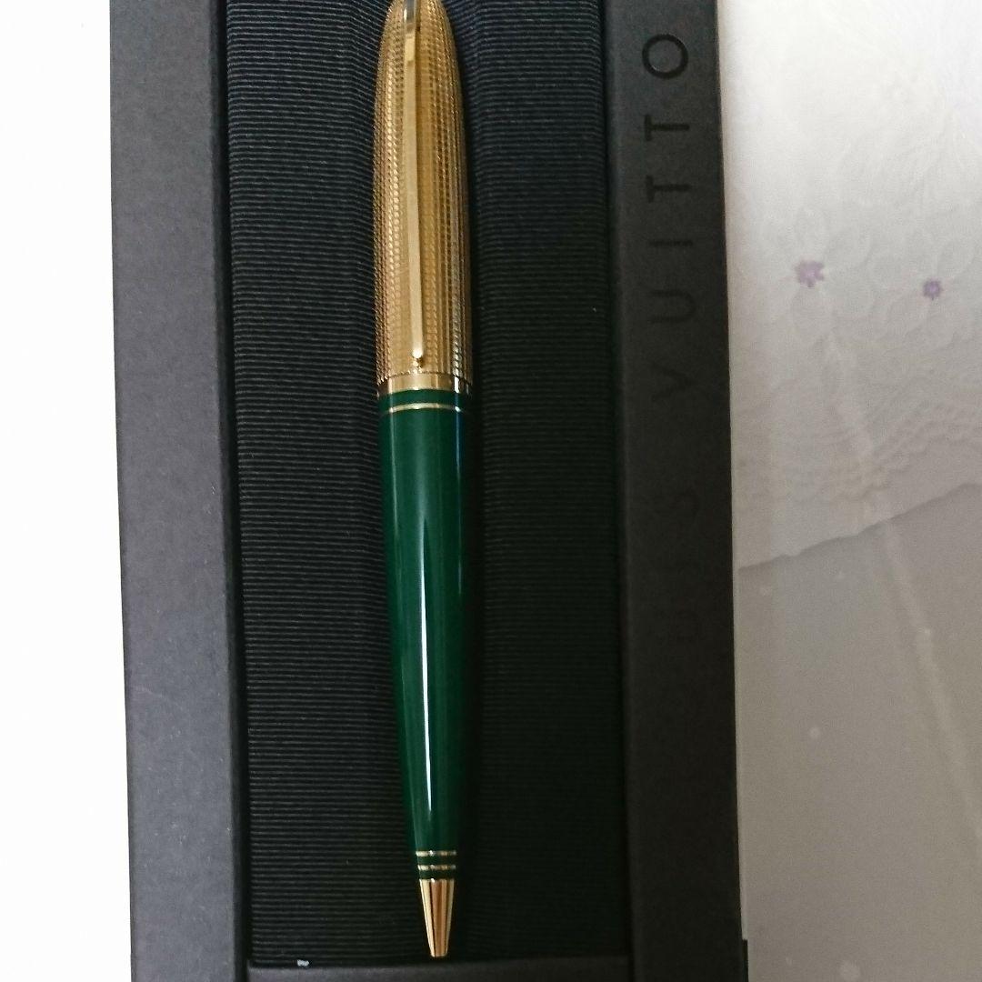 ルィビトン、ボールペンです。