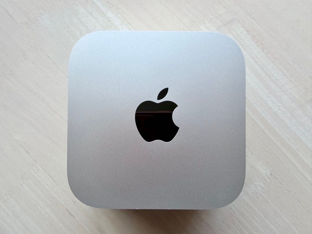 Mac mini M4 (2024) メモリ16GB / SSD 256GB