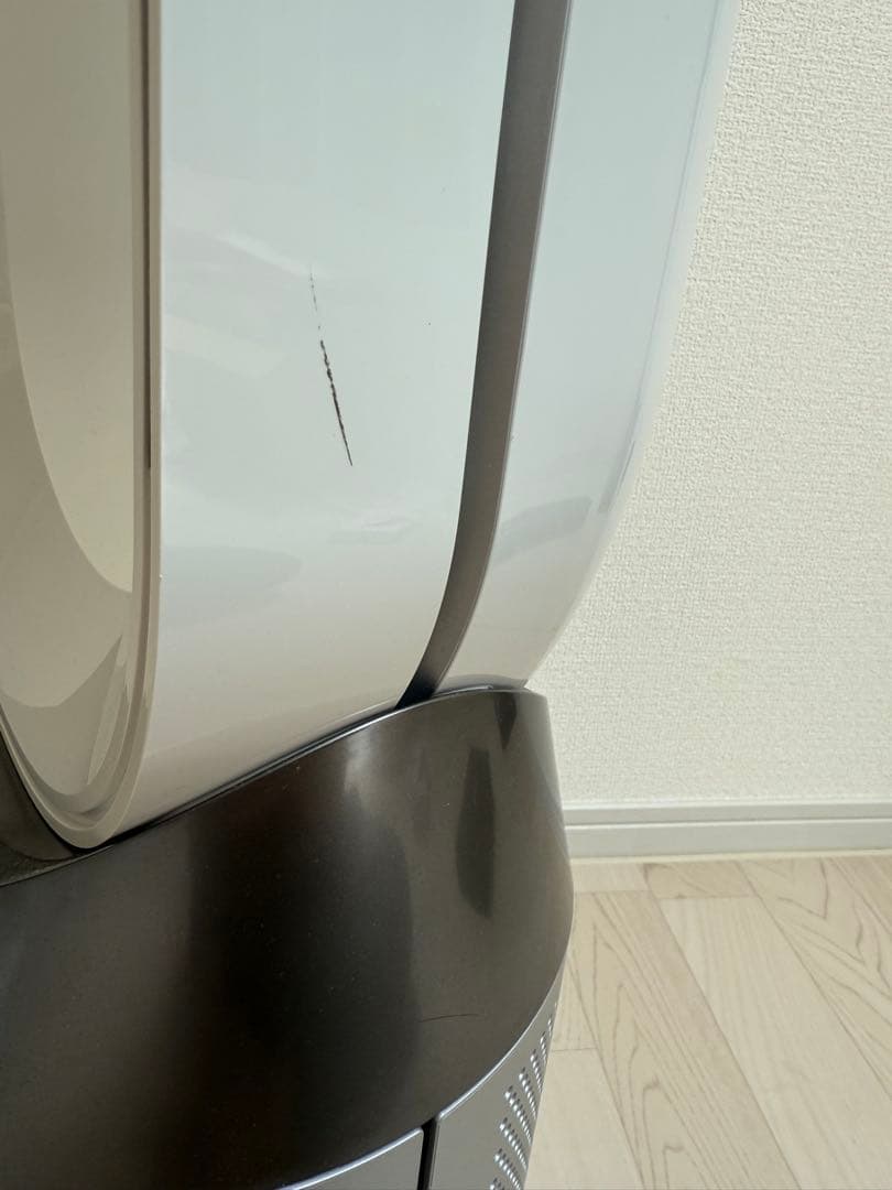 ダイソン　空気清浄機付き扇風機　コード無し　羽なし　白　Dyson
