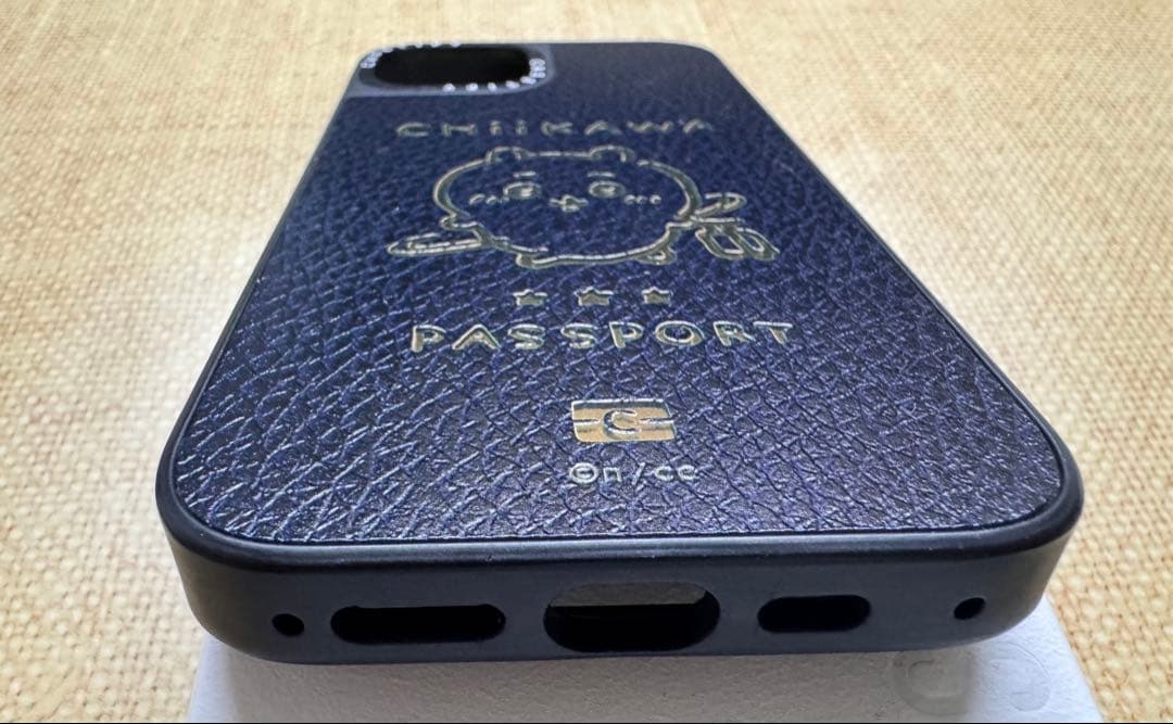 CASETiFY ちいかわパスポートデザインiPhone13ケース シール付