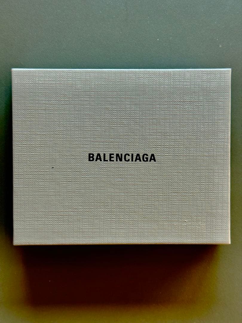 BALENCIAGA magsafeカードケース