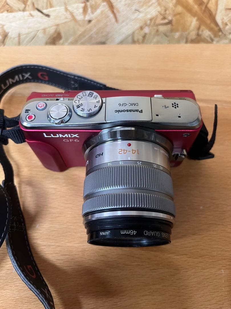 Panasonic LUMIX DMC-GF6W ダブルレンズキット レッド