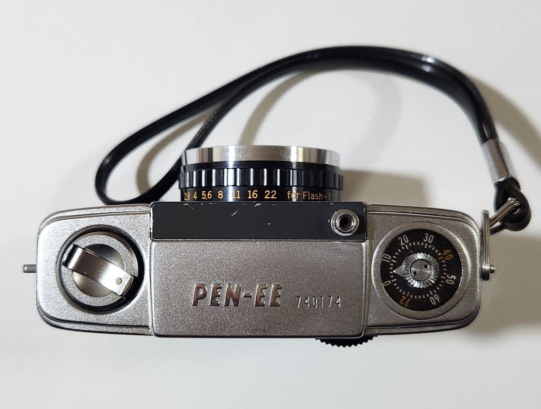 OLYMPUS PEN EES フィルムカメラ