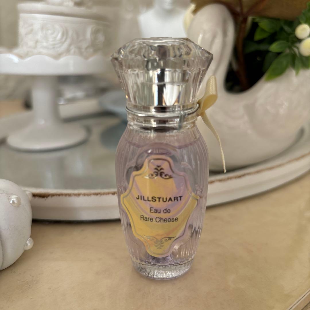 JILLSTUART バースデーケーキ 限定 ミニ香水セット 4本 (中古品)