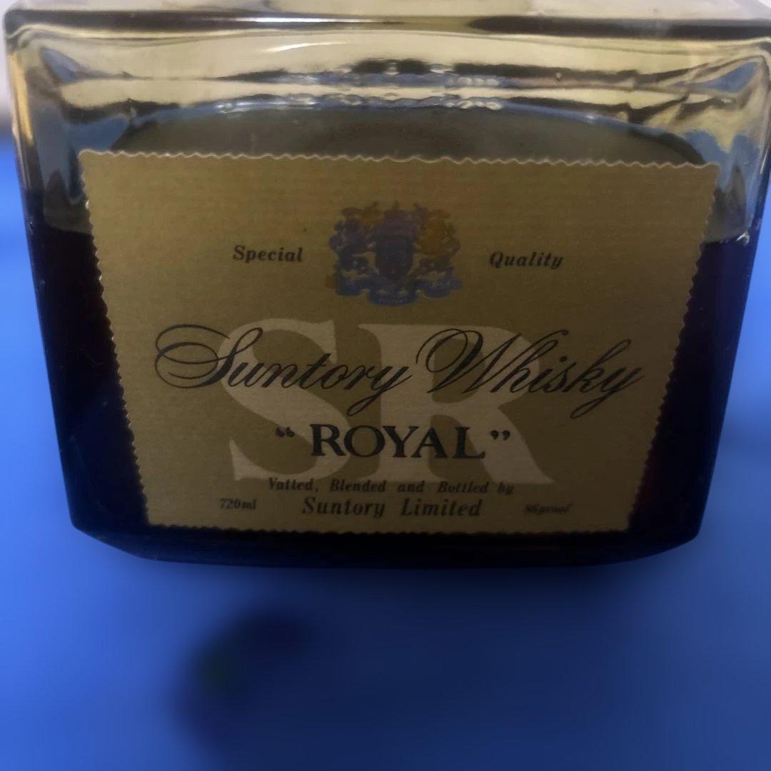 ウイスキー Suntory Whisky  750ml