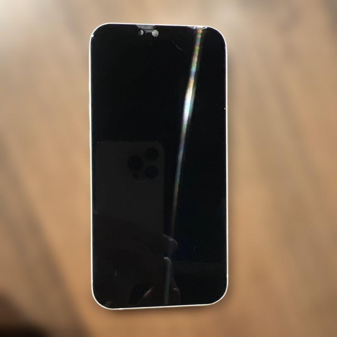 iPhone13 ホワイト　SIMフリー