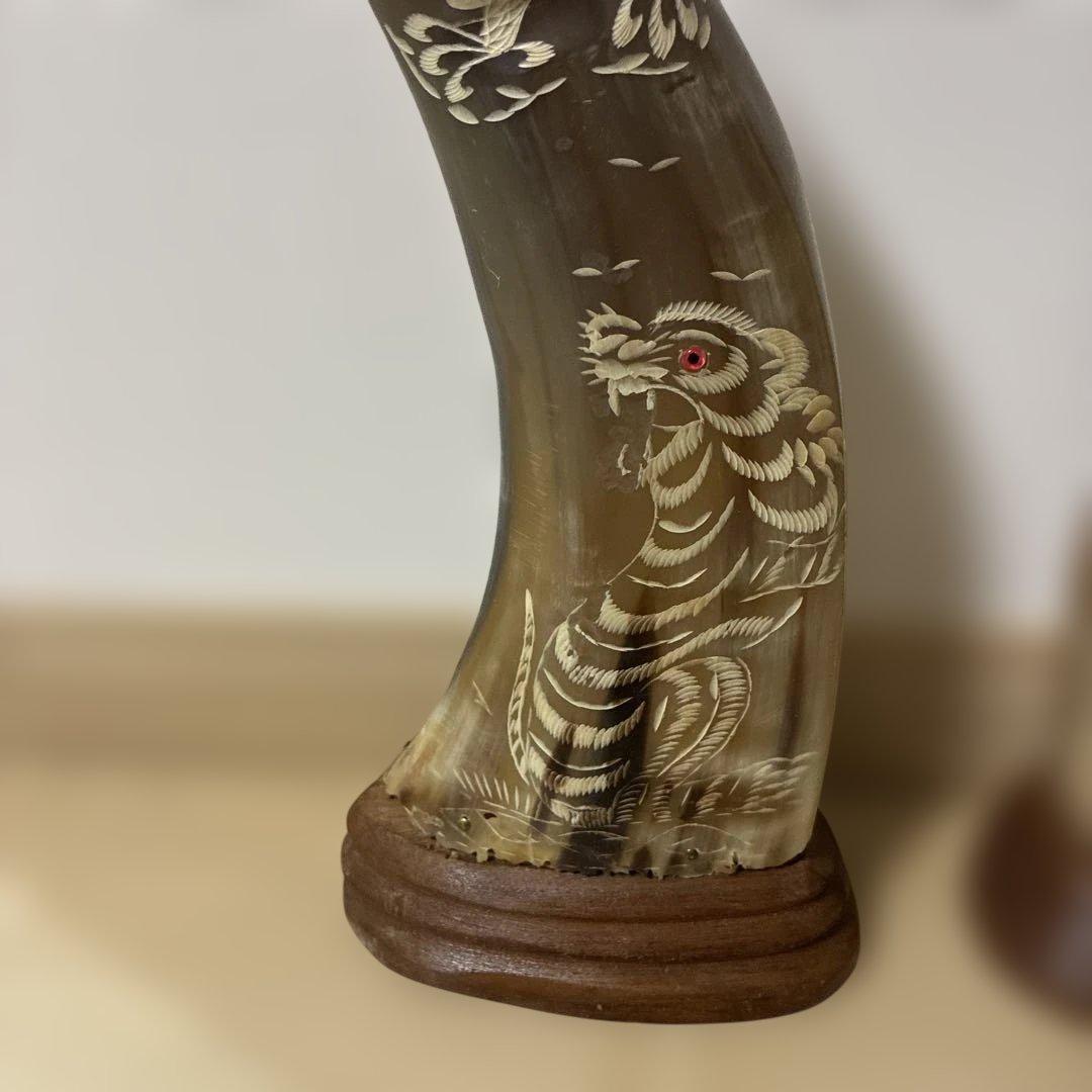 虎と龍の彫刻 置物 角