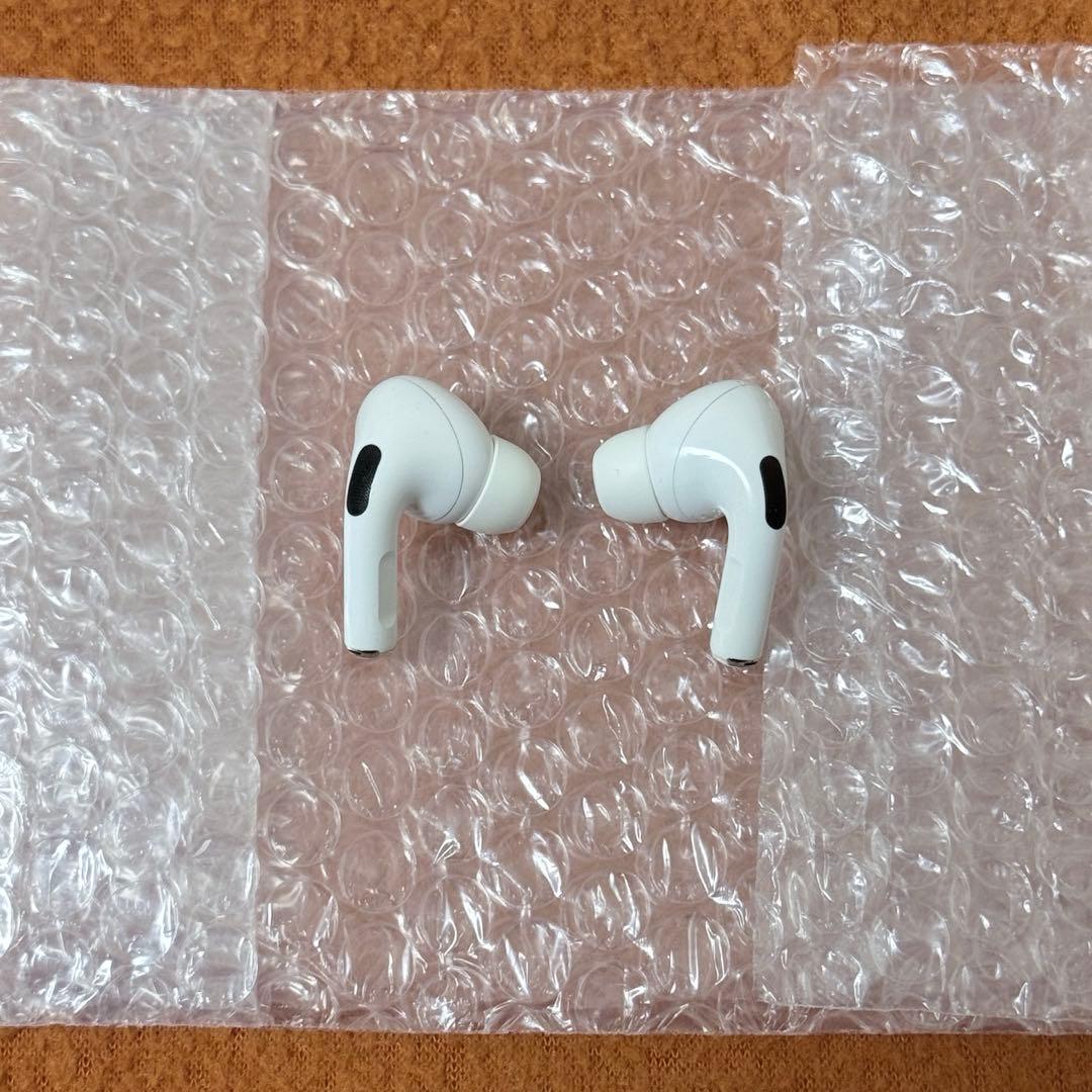 AirPods Pro 初代 Lightning充電