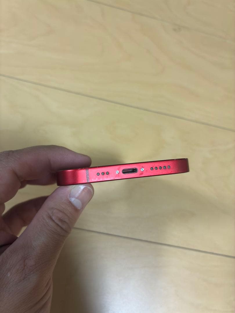 Apple iPhone 13 (PRODUCT(RED)) 本体