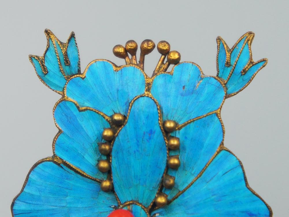【繍】　★ 織繍 打籽繍花魚紋挽袖裁片 ★　清時代　金魚花卉 刺繍文様　明清繍品