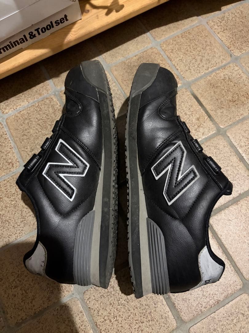 New Balance 安全靴 黒 ベルクロ