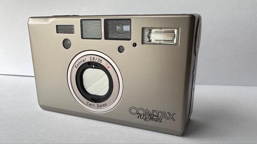 CONTAX T3 チタンシルバー（70Years記念モデル）