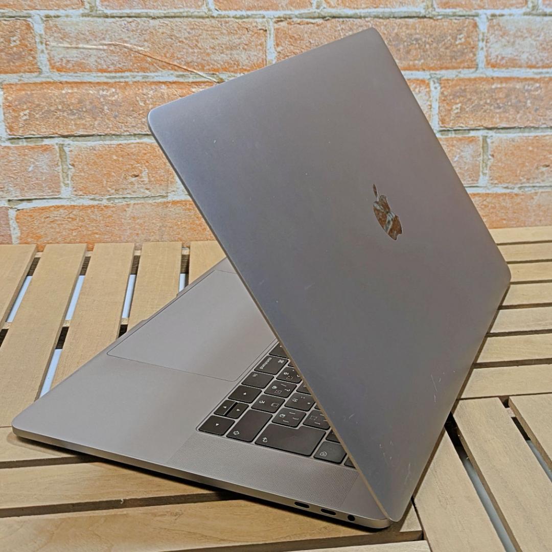 (2654)MacBook Pro Core i7 16GB 15インチ