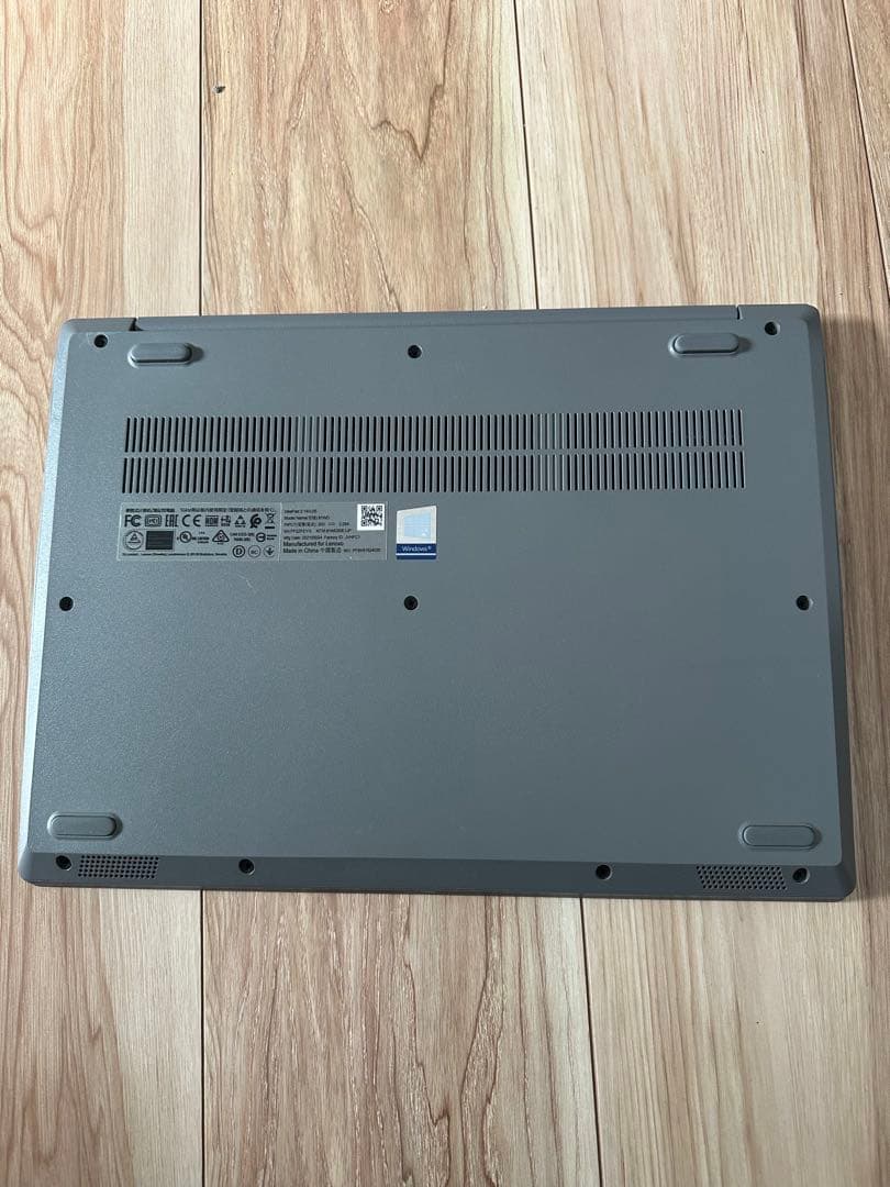【極美品】Core i7×爆速512GB Lenovo ideapad3 14型