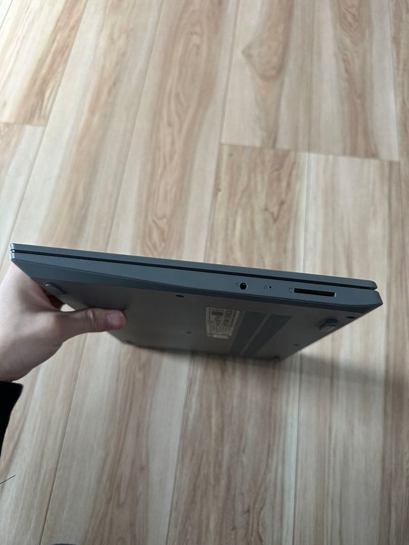 【極美品】Core i7×爆速512GB Lenovo ideapad3 14型