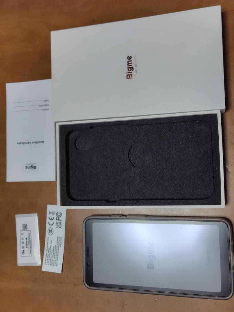 Bigme HiBreak e-ink 電子ペーパ (カラー) スマートフォン