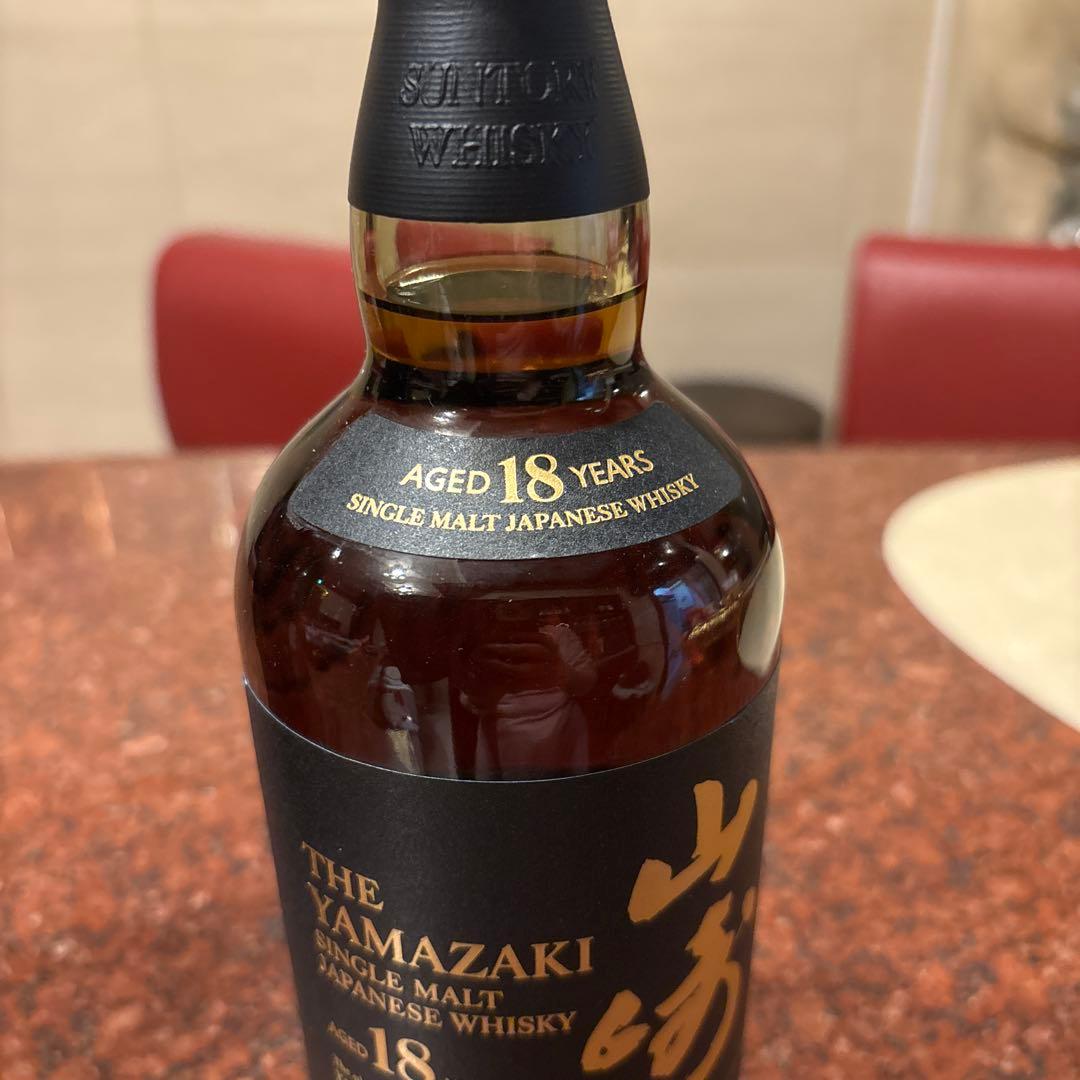 【新品未開封】サントリー山崎18年　　シングルモルトウイスキー正規品 700ml