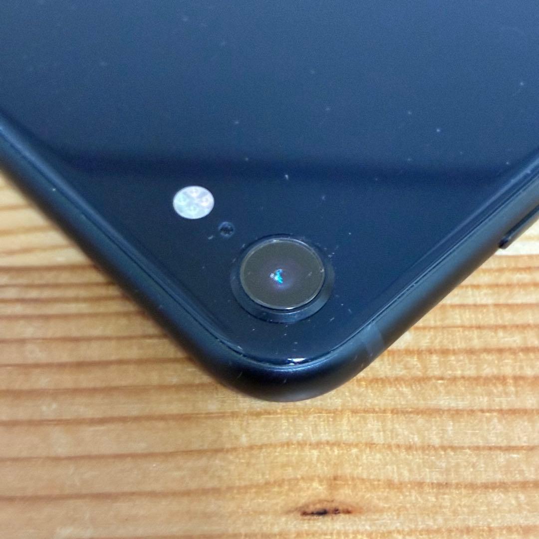 yy17280E バッテリー新品　iPhoneSE第3世代64GB SIMフリー