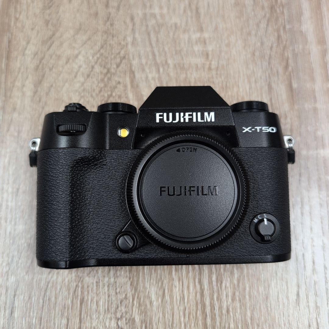 FUJIFILM X-T50 XC15-45 レンズキット シャッター127回