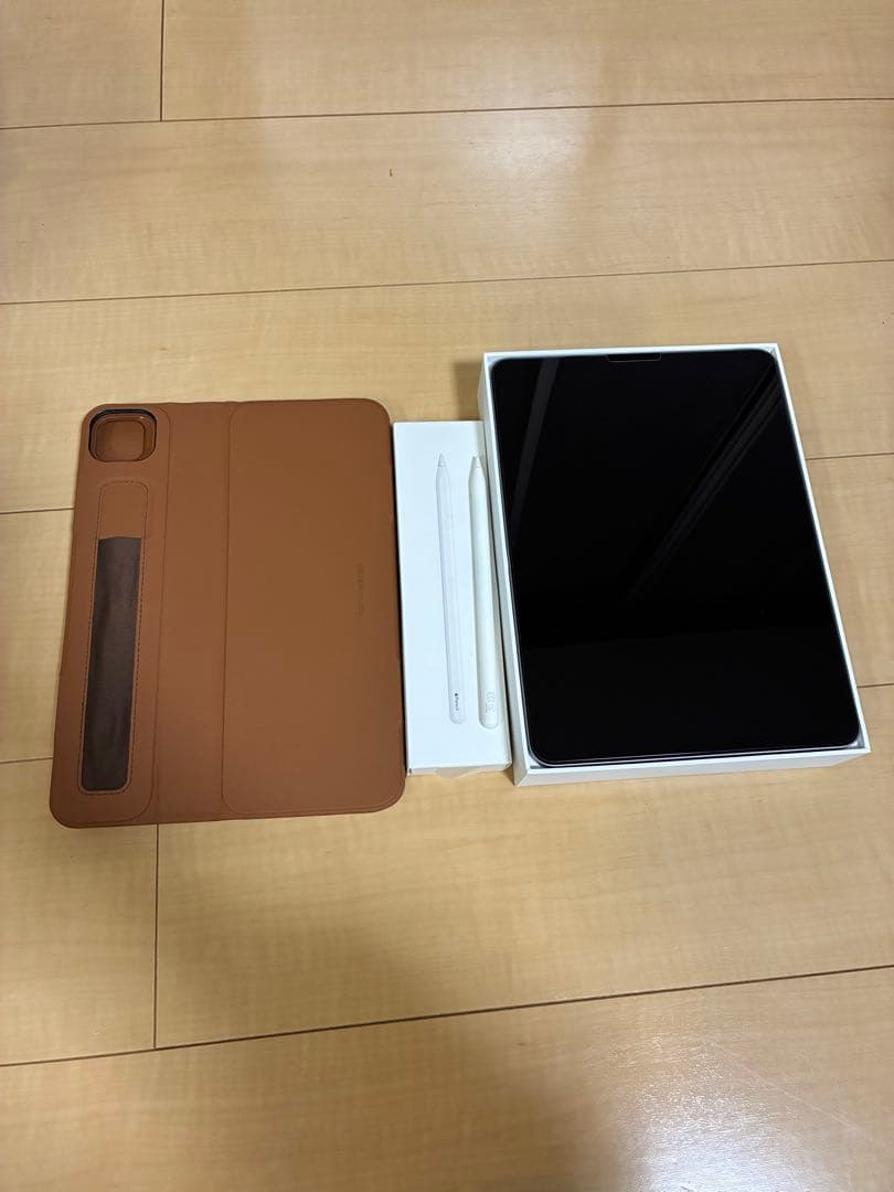 美品iPad Pro 11㌅第4世代Apple Pencil、ケース