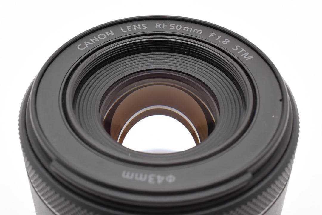 【美品】キヤノン Canon RF 50mm F1.8 STMレンズ