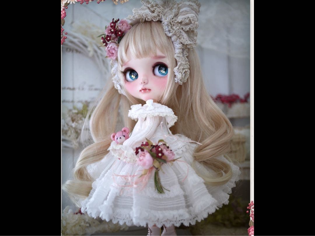 ★未使用　カスタムブライス　人気作家様　とても可愛い子　素晴らしいお洋服　小物付
